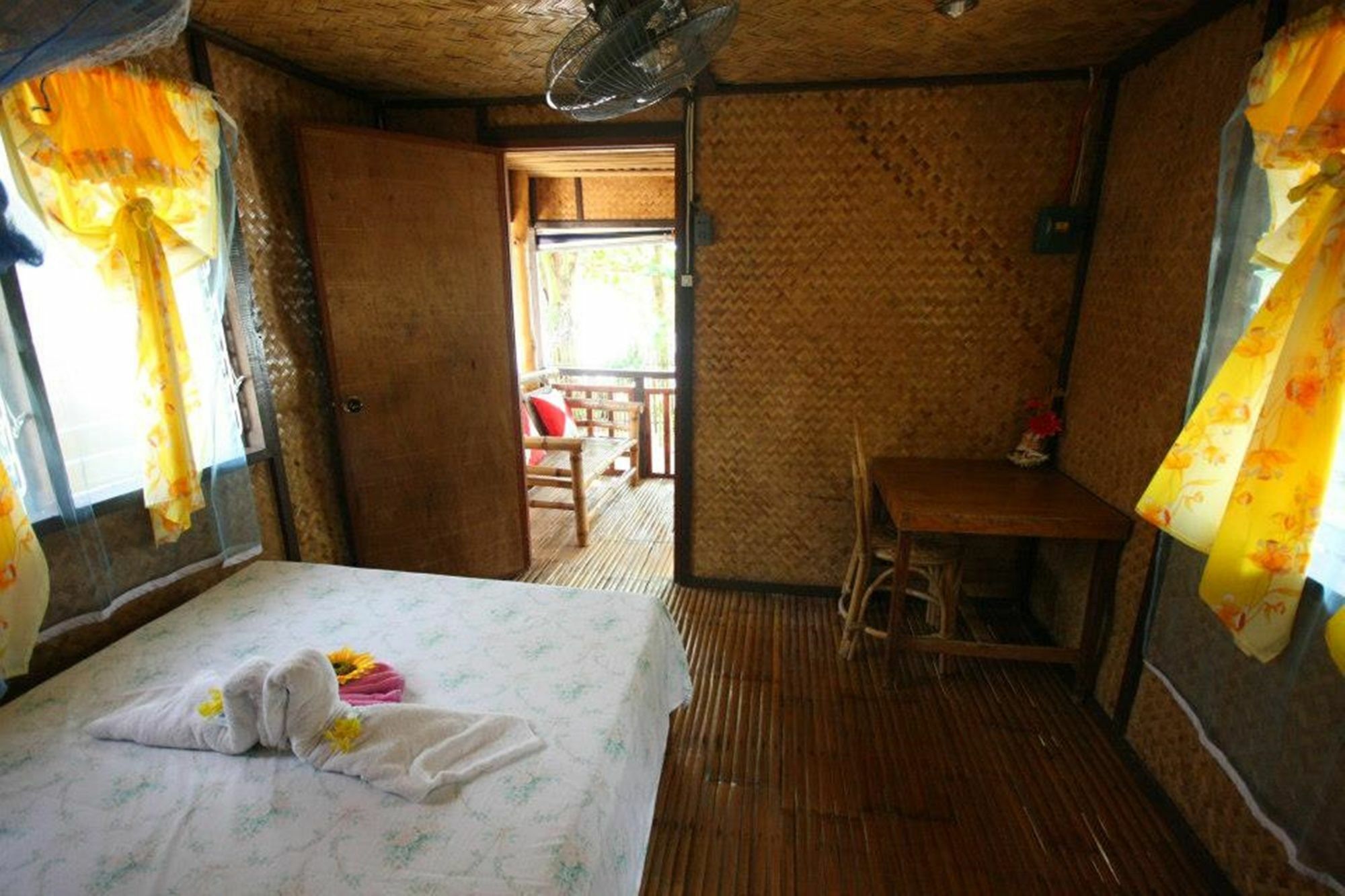 Lugadia Beach Cottages เอลนิโด ภายนอก รูปภาพ