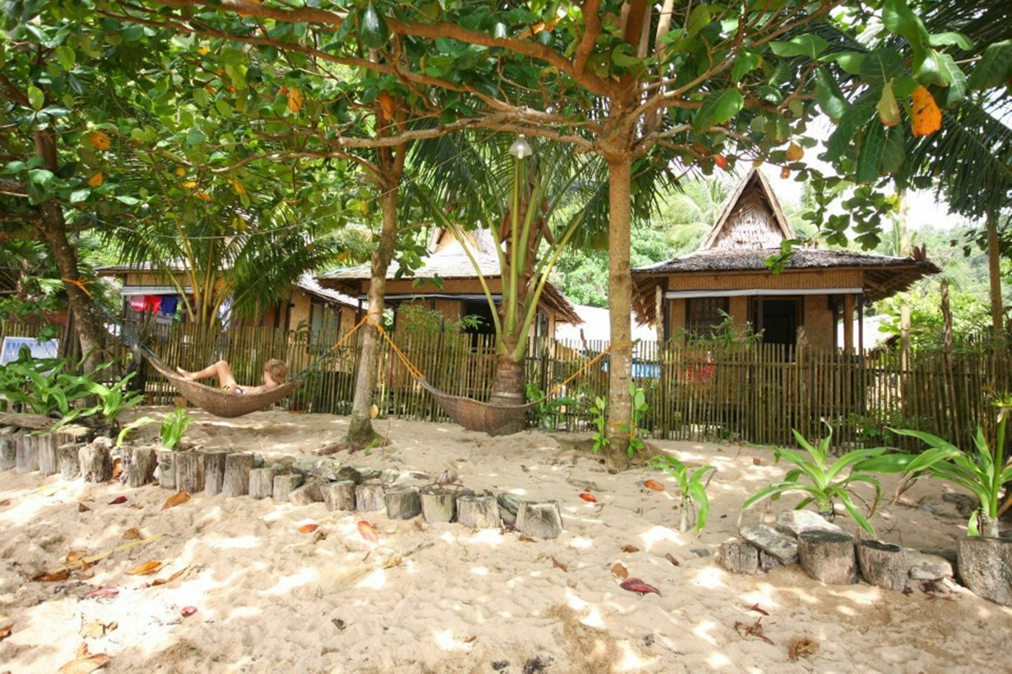 Lugadia Beach Cottages เอลนิโด ภายนอก รูปภาพ